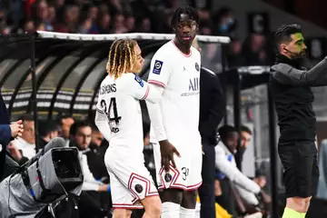 PSG : Pochettino demande de la patience à Bitshiabu et aux jeunes