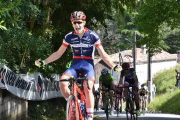 Une rencontre inédite pour ce cycliste !