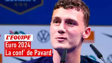 Euro 2024 - Pavard ironise sur son poste : "Actuellement, je suis plutôt sur le banc côté gauche"
