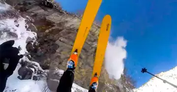Il filme avec sa GoPro une chute à ski qui aurait pu lui coûter la vie