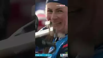 🥇🇫🇷 Les larmes de Justine Braisaz-Bouchet après son titre de championne du monde #shorts #biathlon