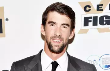 Un nom surprenant pour Michael Phelps chez Starbucks!