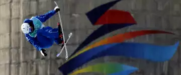 Ski acrobatique (H) : pas de finale pour Adelisse en big air