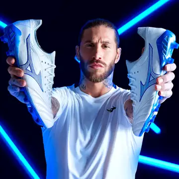 Football - Sergio Ramos devient ambassadeur de la marque Mizuno