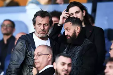 Liverpool - Real Madrid : Cyril Hanouna est entré au Stade de France en passant sous les barrières ! 