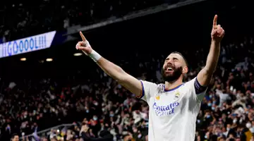 Benzema, "le meilleur 9 de tous les temps".