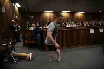 Pistorius tente d'amadouer ses juges avec un spectacle pitoyable !