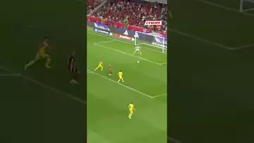 🕸️ Il y avait une toile d'araignée ? Quelle SOMPTUEUSE frappe de De Bruyne ! #football #belgique