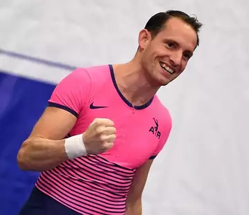 Renaud Lavillenie réalise la meilleure performance mondiale à 5,86 m