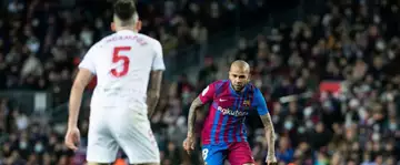 FC Barcelone : Dani Alves a choisi entre Haaland et Mbappé