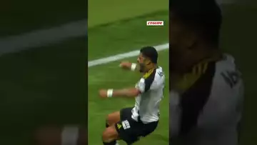 ⚽À 38 ans, Hulk a régalé en inscrivant un doublé sur coup franc pour l'Atlético Mineiro ! #goals