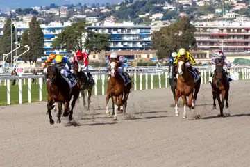 Prix d'Antibes, Saint Nicolas sur l'hippodrome de Cagnes sur Mer