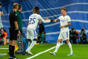 Real Madrid : Camavinga comme un "enfant" devant le trio Casemiro, Kroos, Modric