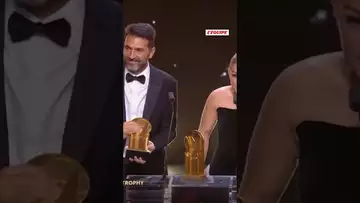 L'Anglaise Hannah Hampton et Gianluigi Donnarumma ont remportés les Trophées Yachine 2025 #ballondor
