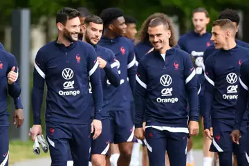 Équipe de France : Lloris espère "une dynamique positive avant la Coupe du monde".
