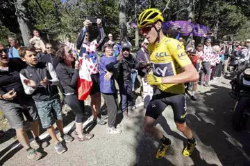 Tour de France : Froome à pied dans le Mont Ventoux !
