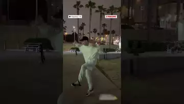 😅😂 Les curieuses aventures deBenjamin Pavard à Los Angeles #shorts #football #gta