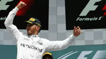 F1: Hamilton s'installe en tête du classement à la trêve