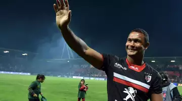 Les adieux émouvants de Thierry Dusautoir!