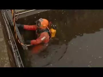 Les images d'Emmanuel Macron dans la Seine : La petite lucarne de Pierre-Antoine Damecour