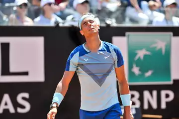 Tennis : Djokovic en quart de finale, Nadal éliminé à Rome