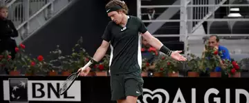 Douche froide pour Rublev