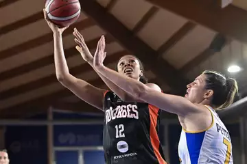 Basketball : Tango Bourges atteint la finale du championnat de France avec l'Asvel