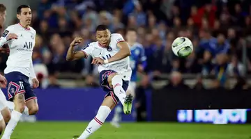 Mbappé se paie Ibra et Pauleta