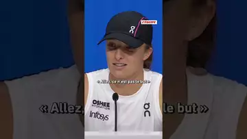 🤔 Iga Swiatek juge "étrange" les cadeaux aux enfants arrachés par des adultes ! #usopen2025 #wta
