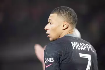 PSG : Mbappé va rester, Courbis prend des paris !