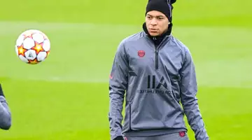 Evra égratigne Mbappé