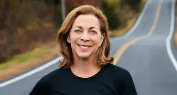 Retour de l'héroïne féministe Kathrine Switzer au marathon de Boston!