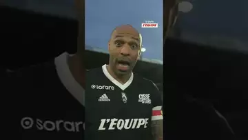 👀 Le sublime coup franc de Thierry Henry qui ouvre le score pour le jubilé de Djibril Cissé !
