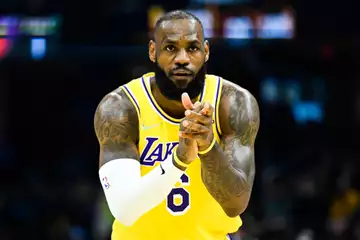 LeBron James dans le cercle fermé des milliardaires de la NBA