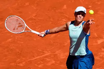 Roland-Garros : l'incroyable réaction de Swiatek qui remarque Lewandowski dans les tribunes... (vidéo)