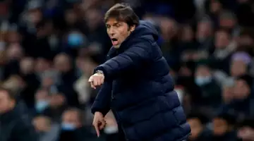 Antonio Conte en rajoute une couche sur ses dirigeants