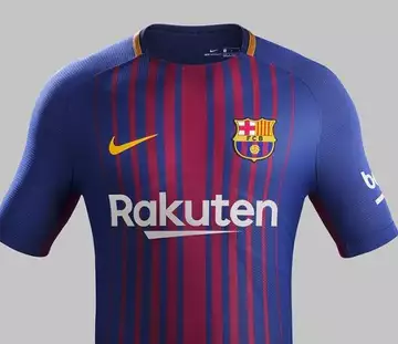 Les fans du Barça ont réalisé le plus grand maillot de foot au monde à New York