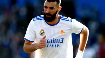 Real Madrid : Benzema devrait partir à Paris plus...