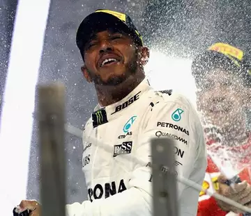 Les patrons d’écurie font de Lewis Hamilton le meilleur pilote de l’année !