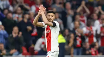 Mazraoui arrive au Bayern Munich