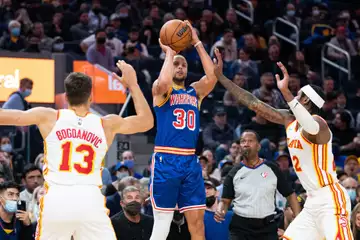 NBA : Golden State et Steph Curry surpassent les Mavs de Luka Doncic