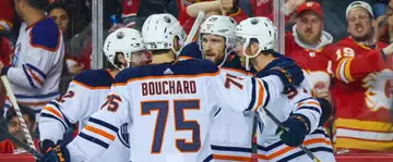 Hockey sur glace - NHL - Play-offs : Carolina assure la victoire à domicile, Calgary écrase
