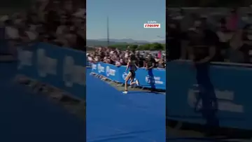 🏃♀️ Cassandre Beaugrand en PATRONNE lors de la 1ère manche française des WTCS ! #triathlon #wtcs