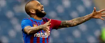 Dani Alves juge le Barça