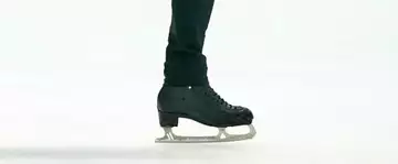 Patinage artistique : les patineurs russes et biélorusses exclus de toutes les compétitions