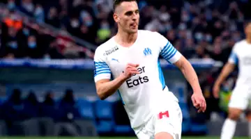 OM, Milik se pose des questions