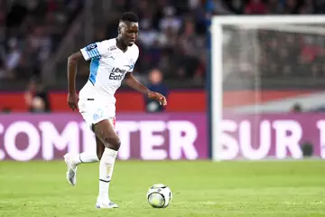 OM : Mohamed Henni met Gueye entre parenthèses dans une soirée au Vélodrome