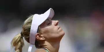 La numéro 1 mondiale Angélique Kerber butte sur terre battue!