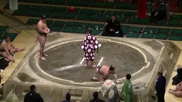 Un sumo ko dès les premières secondes !