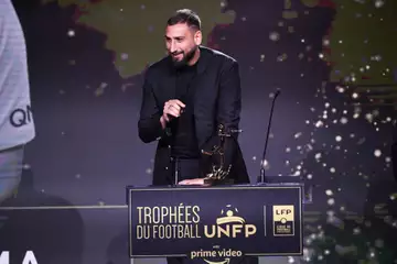 PSG : Gianluigi Donnarumma arrive blessé à Doha